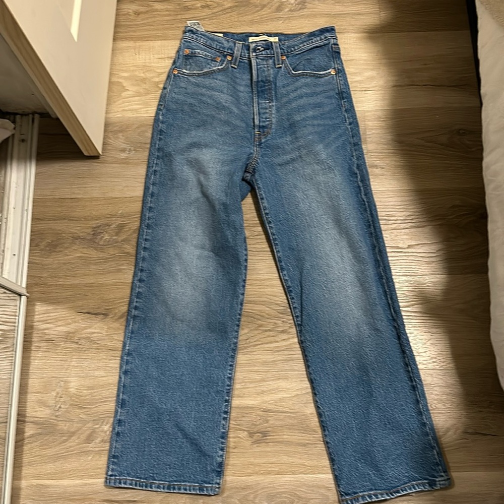 Levis ribcage denim